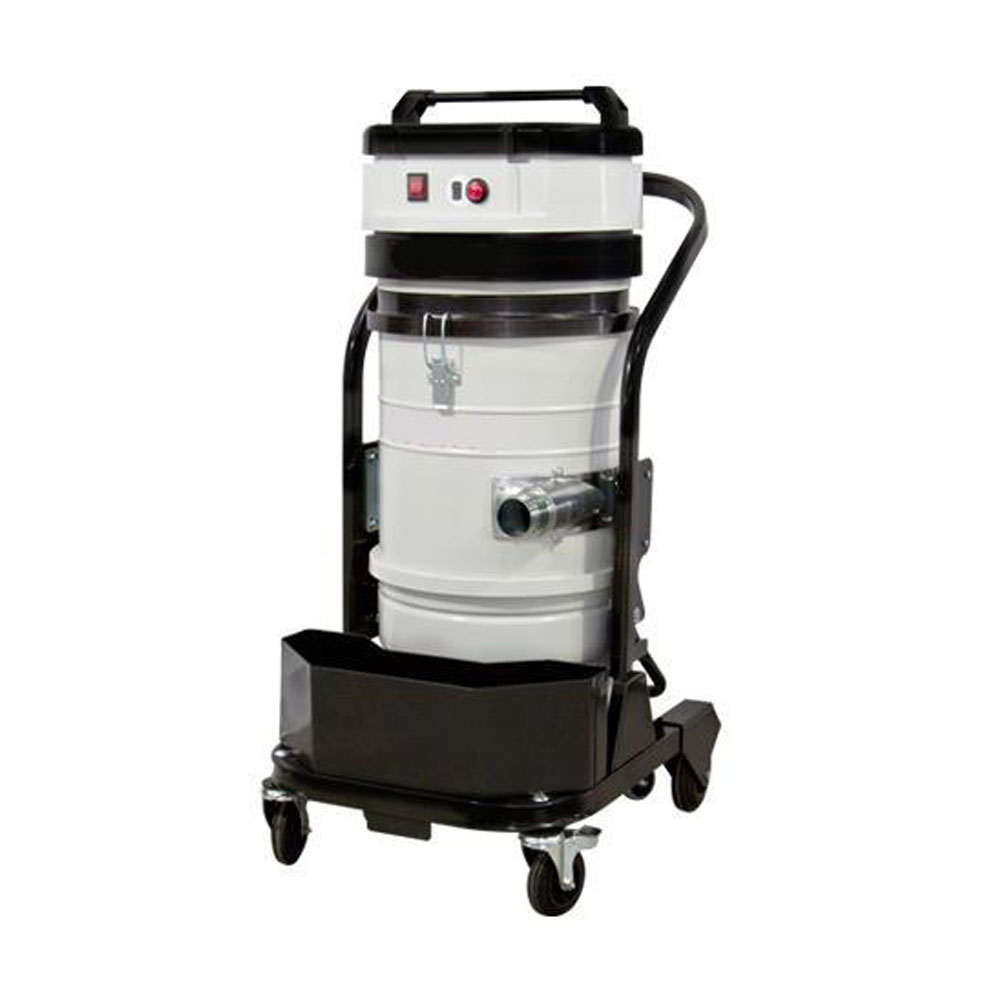 Aspirateur à deux moteurs